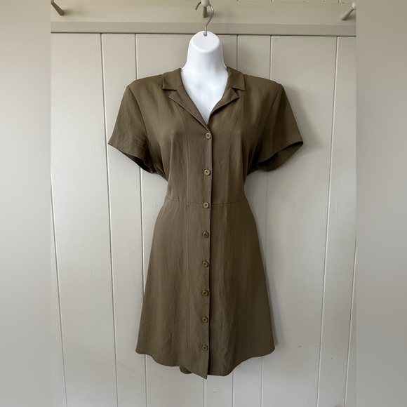 Everlane Dresses & Skirts - Everlane Army Green Midi Dress